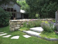 Donaroma's Nursery & Landscape Services